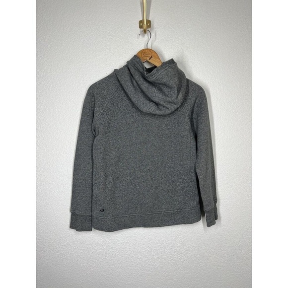 Lululemon Womens Gray Hoodie Sweatshirt Size 2 Thumbholes - Picture 3 of 5